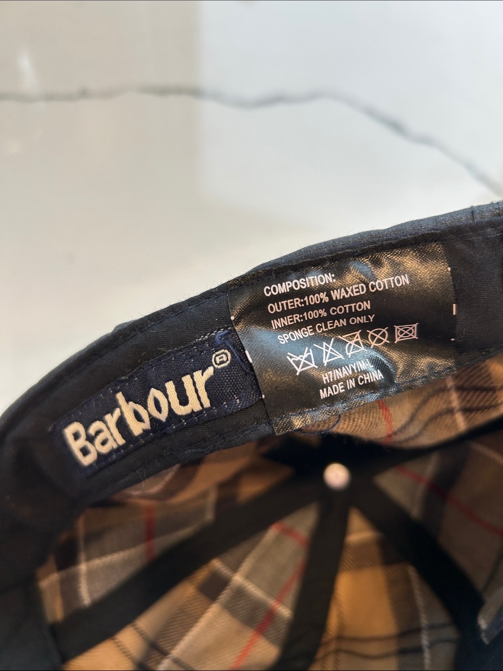 Barbour Waxed Baseball Hat - Picture 4 of 4